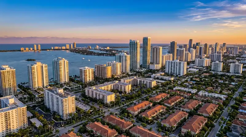 Miami HOA management companies guide